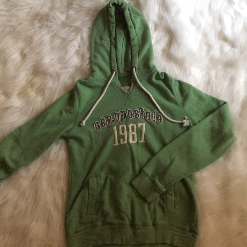 Aeropostale sweatshirt